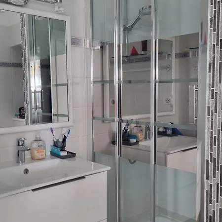 T3 Vue Rhune Апартаменты