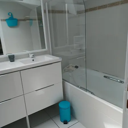 T3 Vue Rhune Апартаменты Сен-Жан-де-Люз